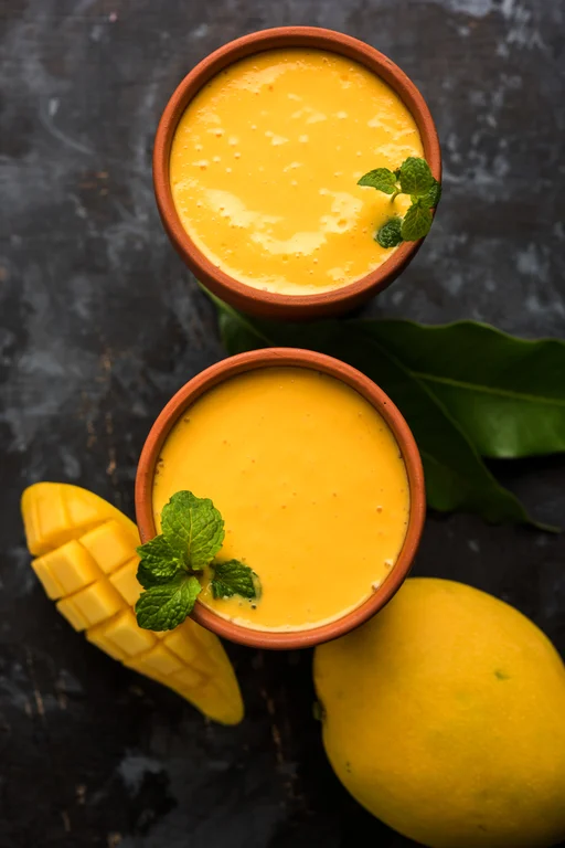 Mango lassi